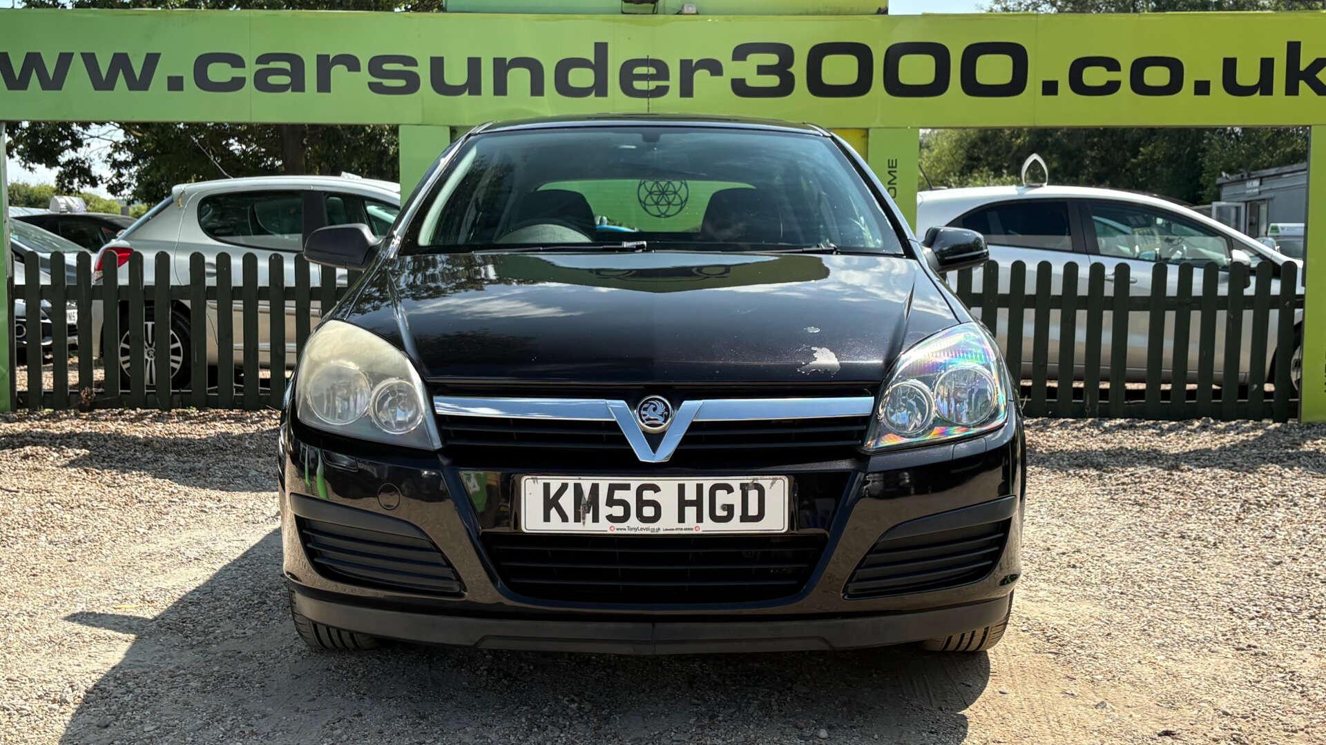 Vauxhall Astra view 2