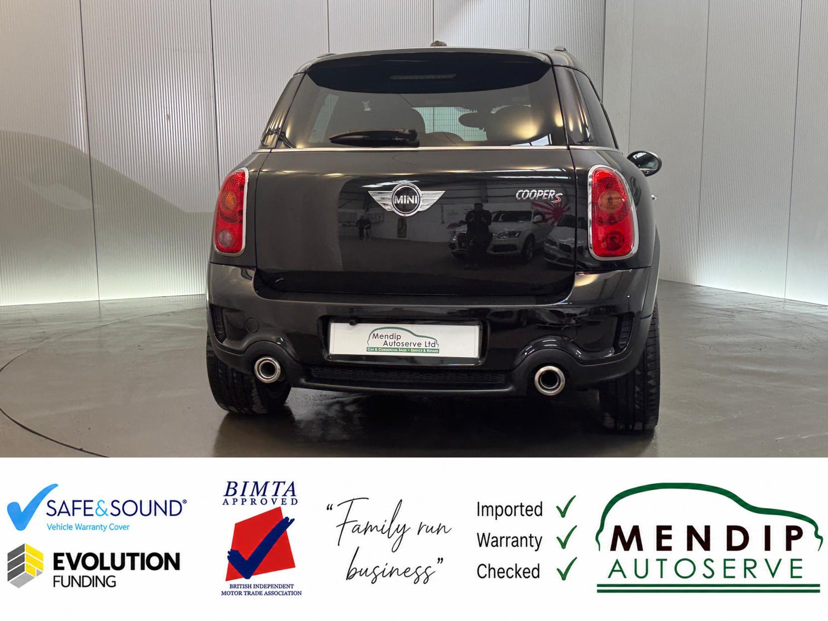 Mini Countryman view 23