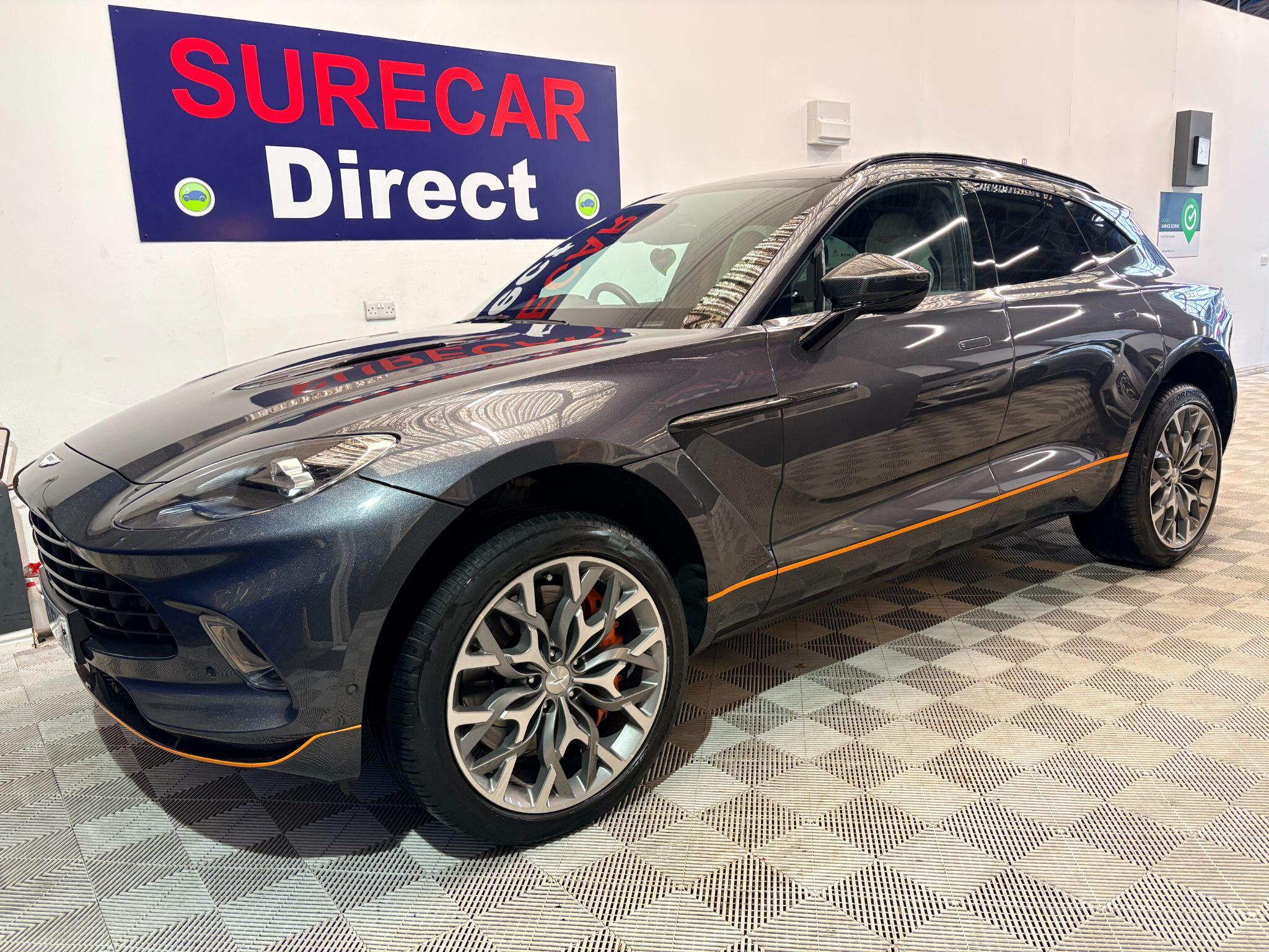 Aston Martin DBX view 10