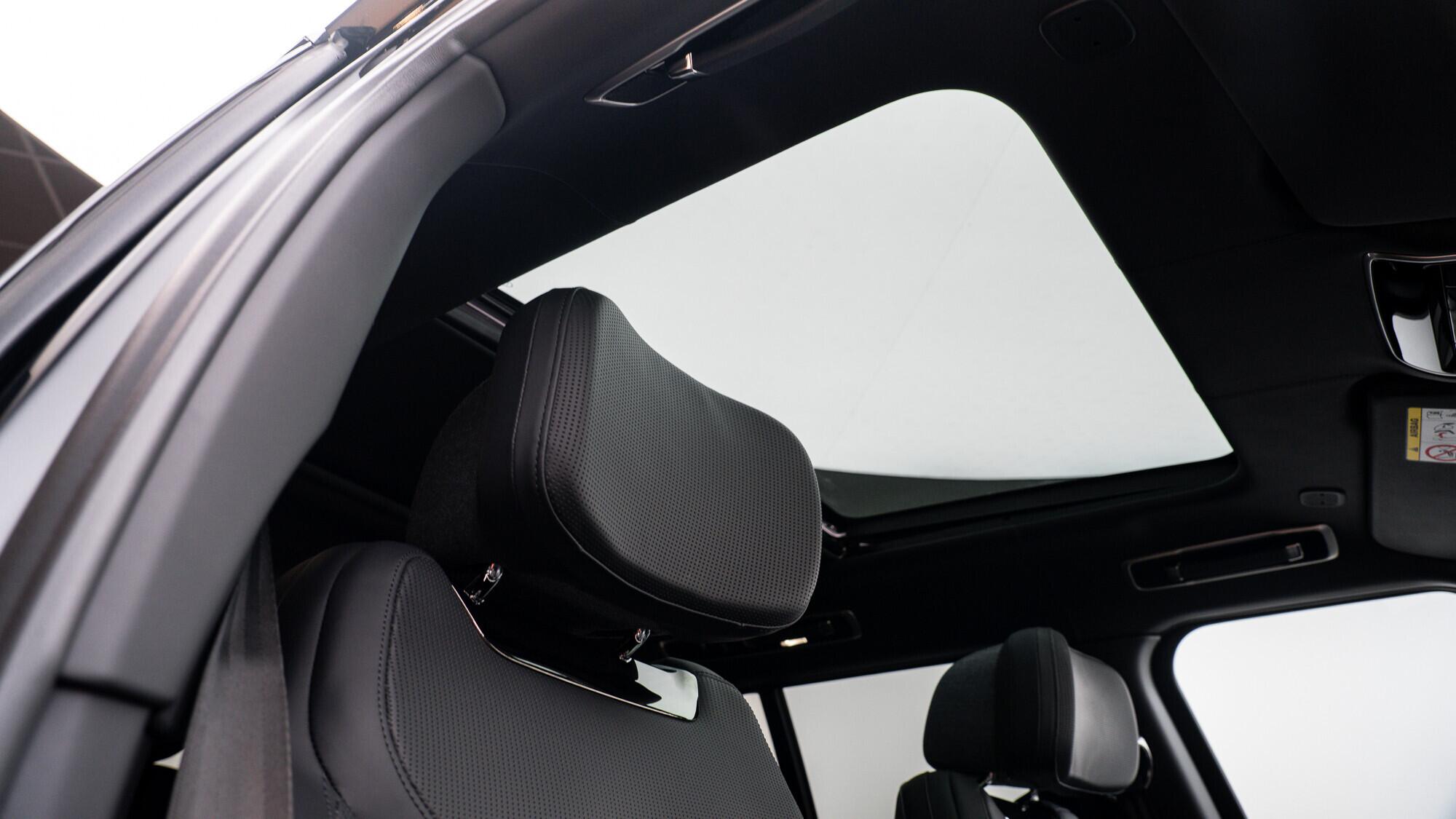 Land Rover Range Rover view 7