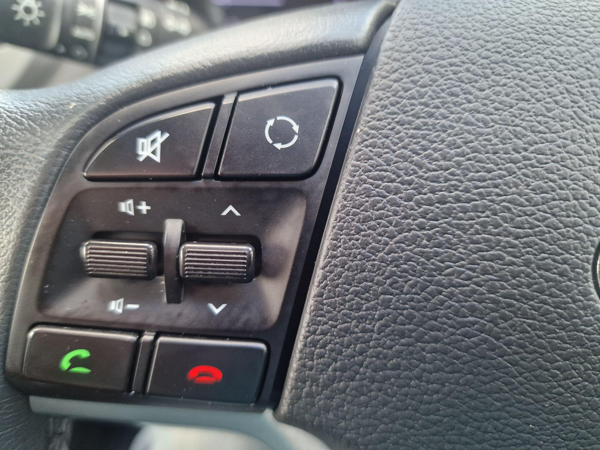 Hyundai Tucson view 22