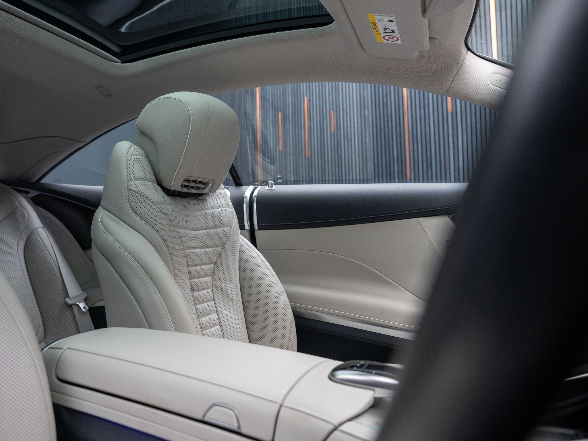 Mercedes-Benz S-Class view 40