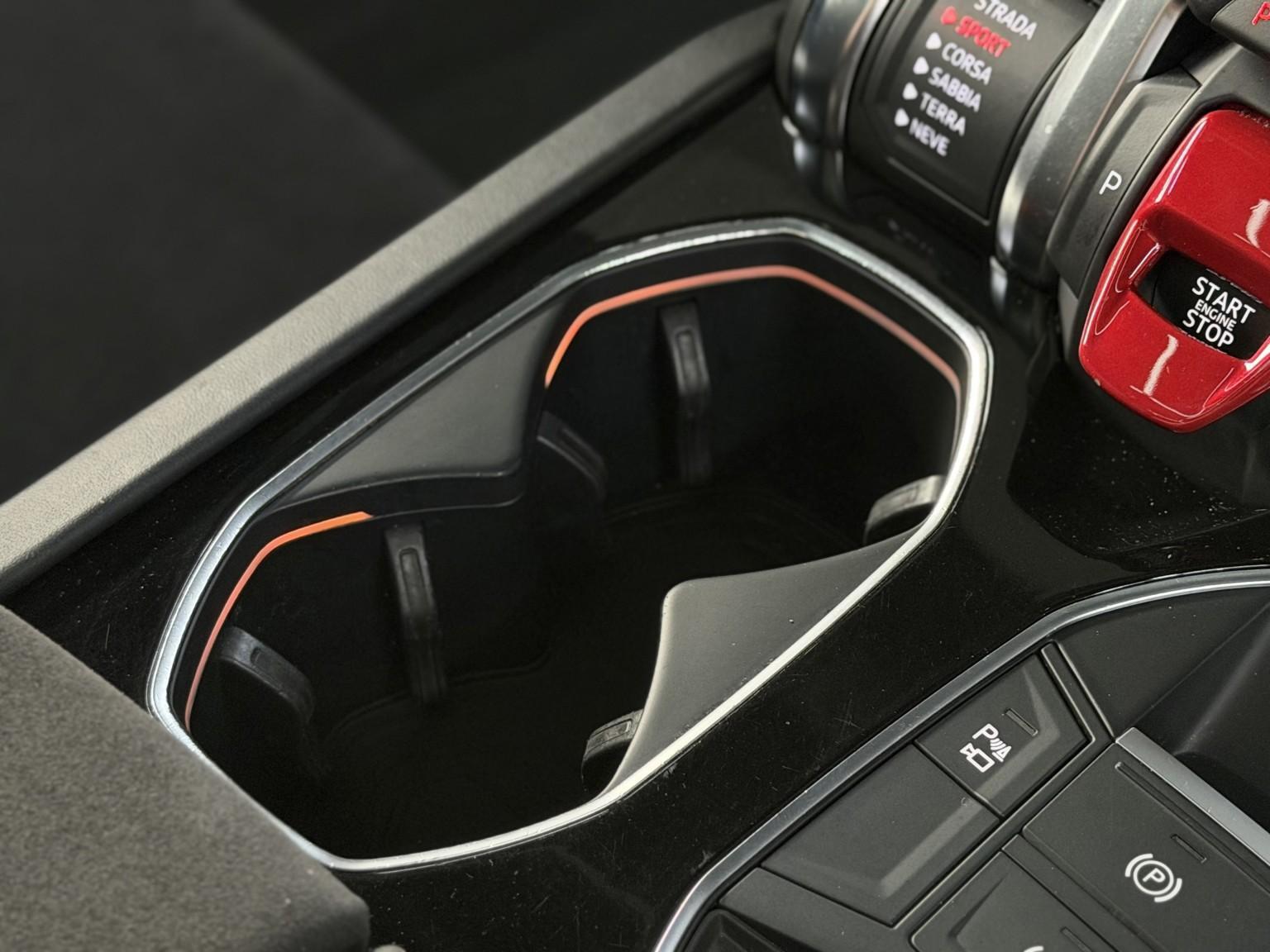 Lamborghini Urus view 52