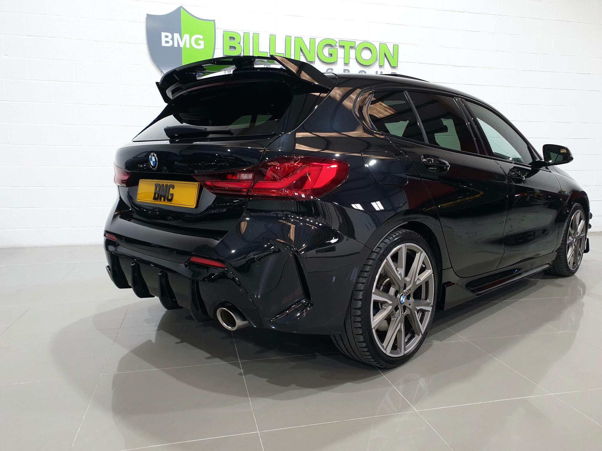 BMW 1 Series view 19