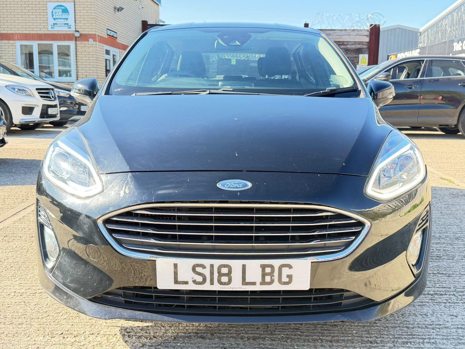 Ford Fiesta view 8