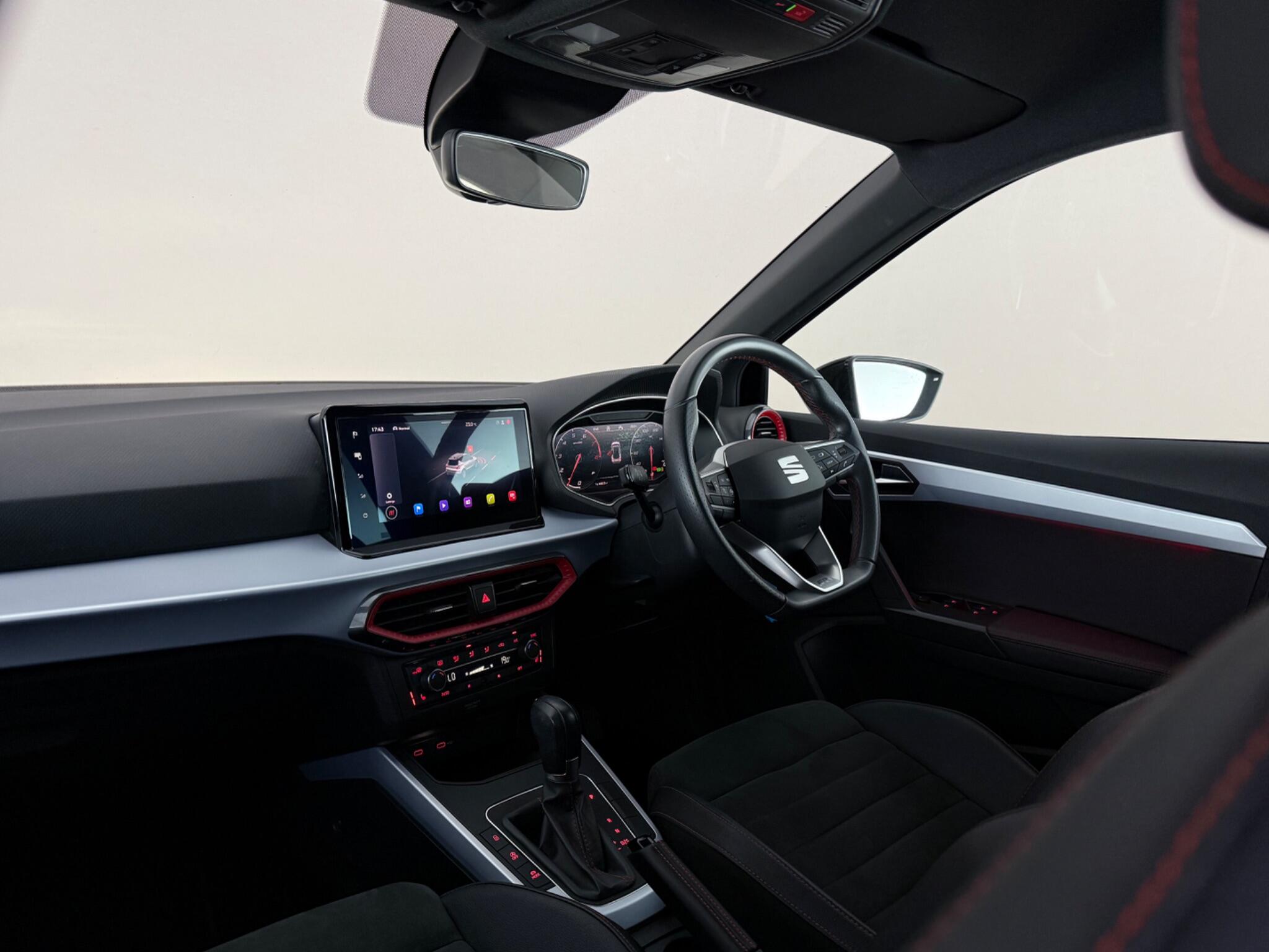 Seat Arona view 4