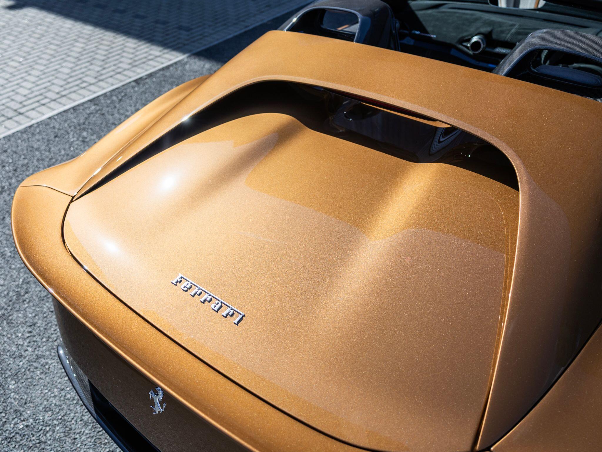 Ferrari 812 view 22