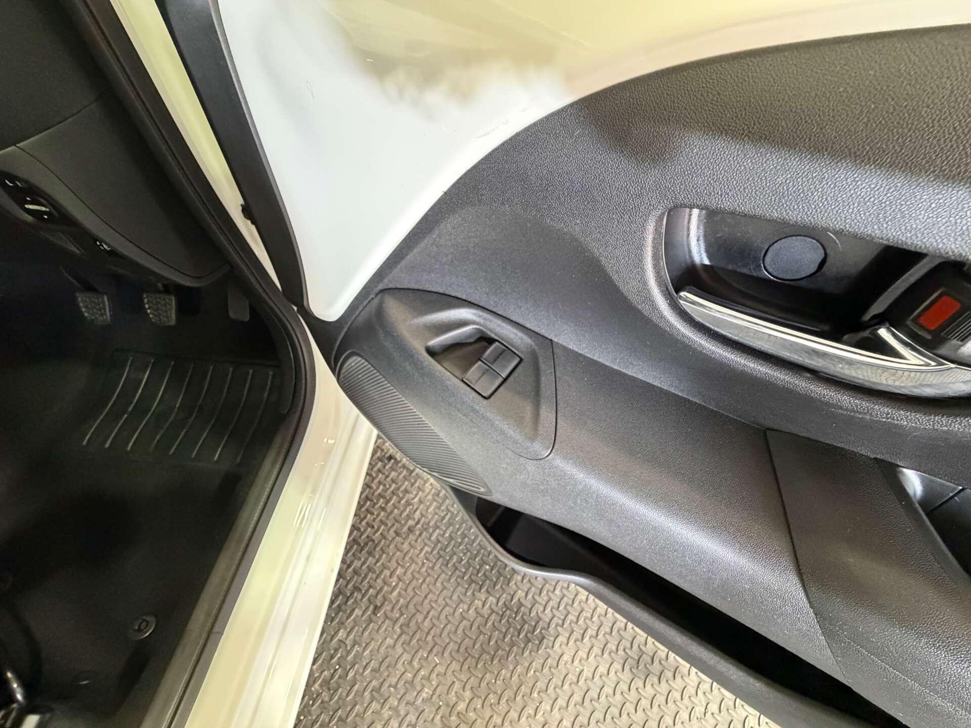 Toyota Aygo view 21