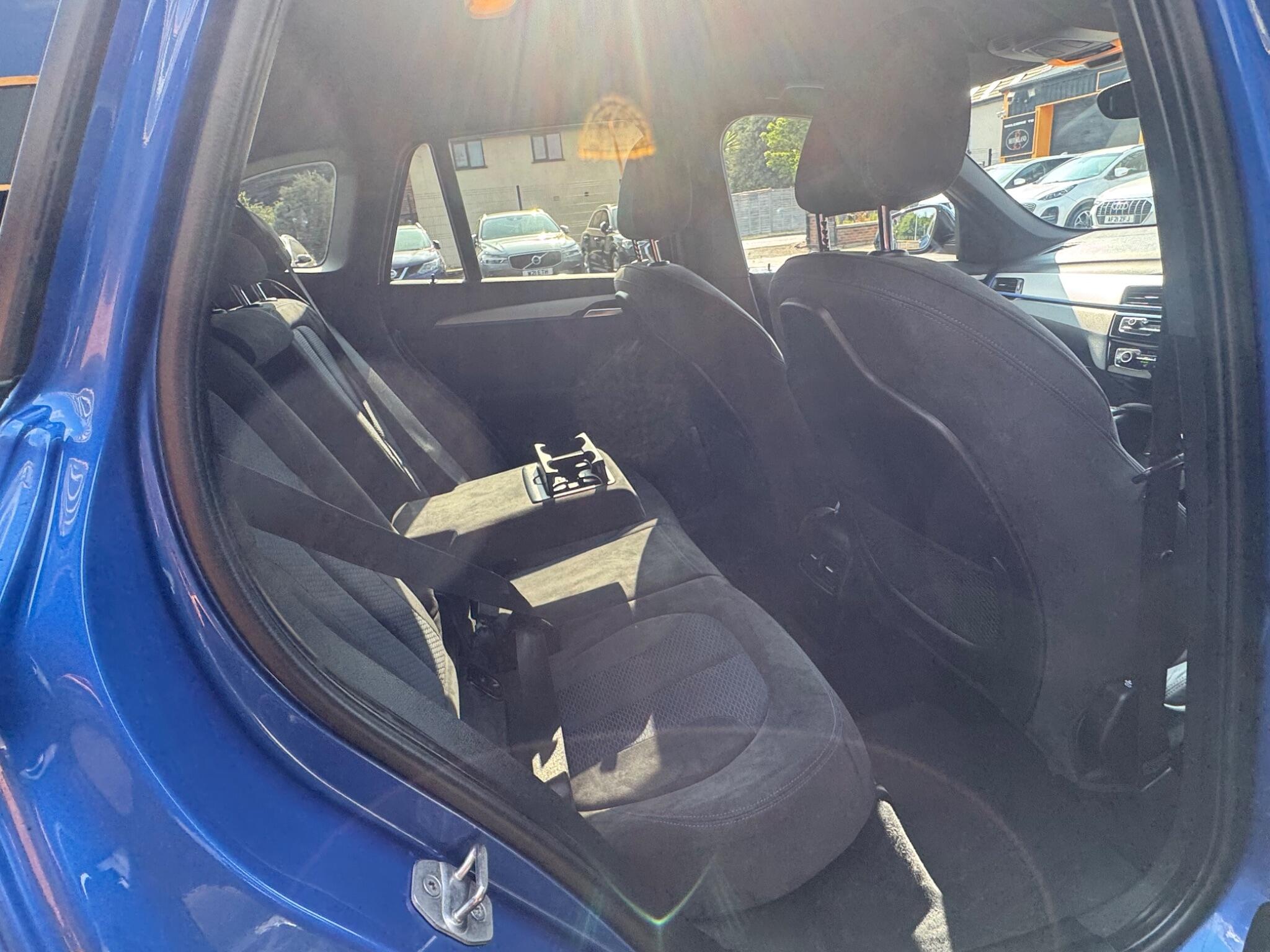 BMW X1 view 11