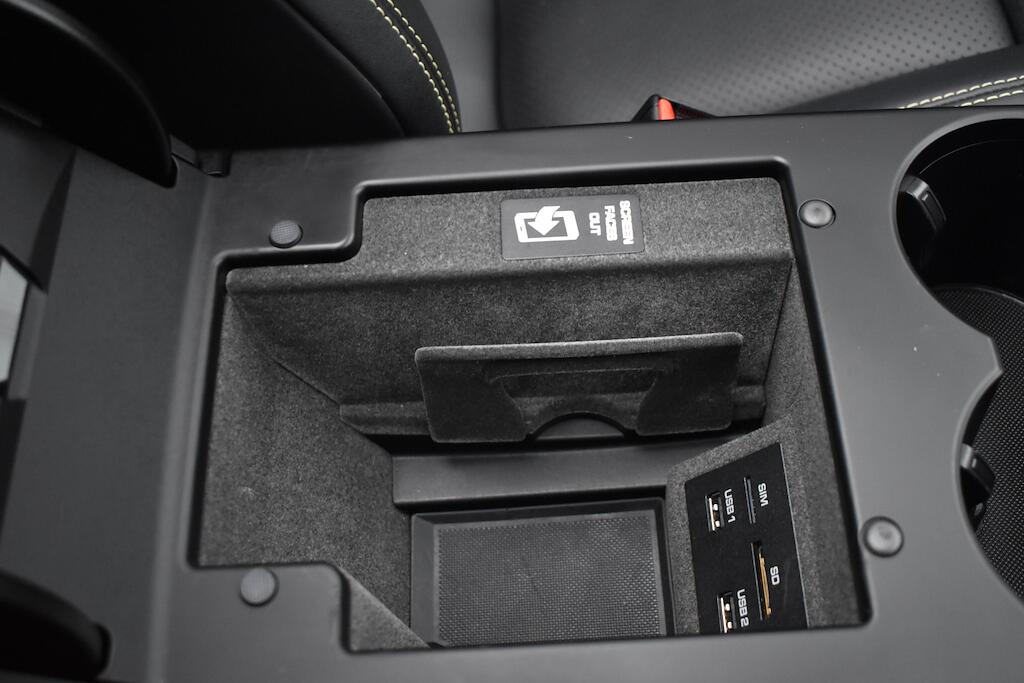 Porsche Macan view 94