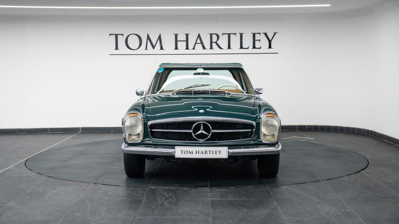 Mercedes-Benz SL view 2