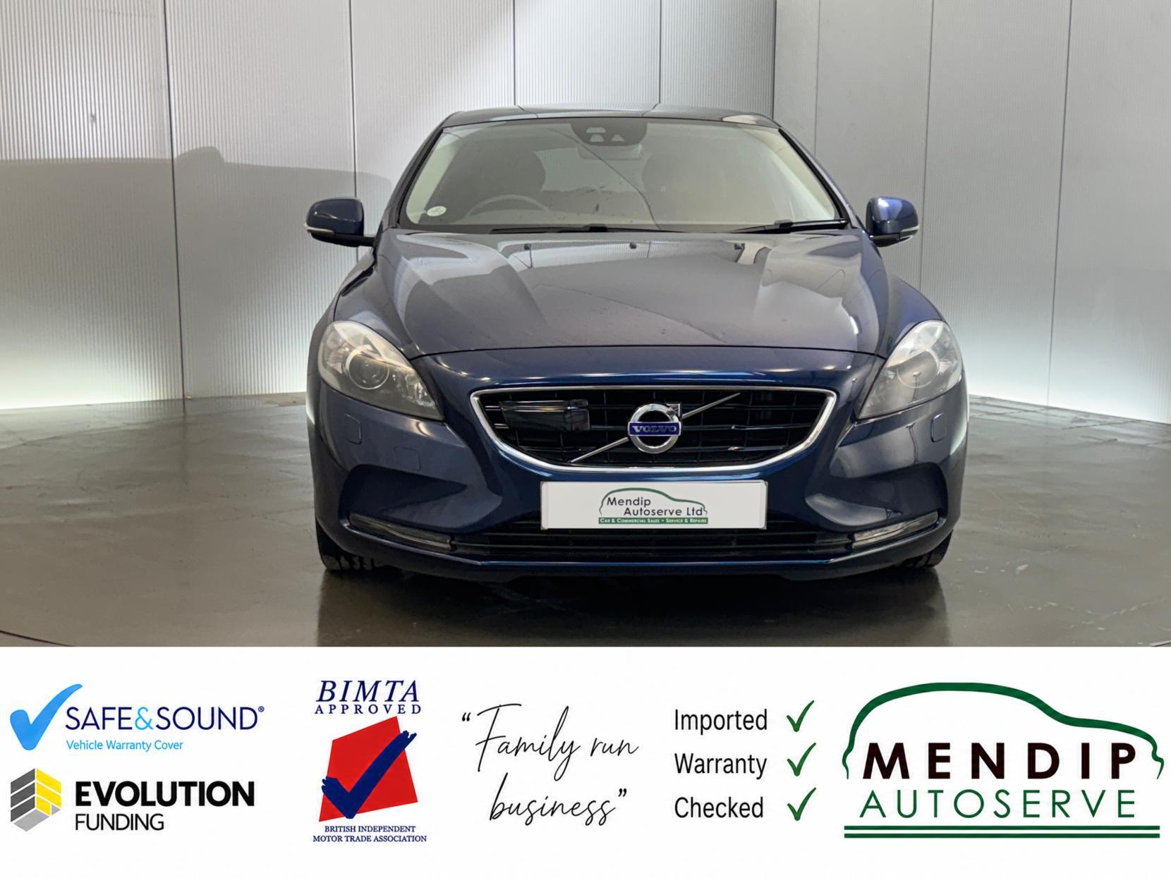 Volvo V40 view 46