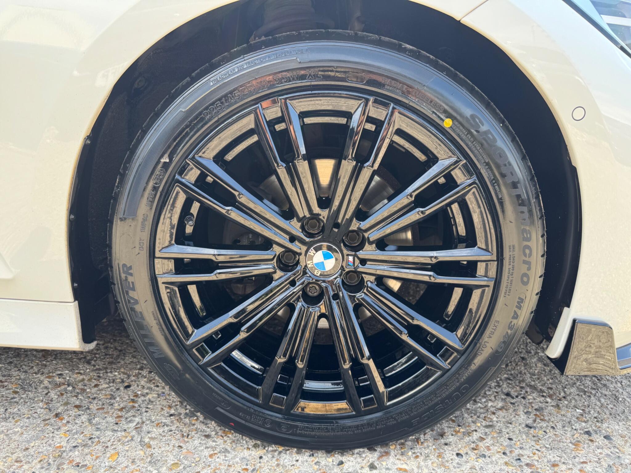 BMW 3 Series view 12