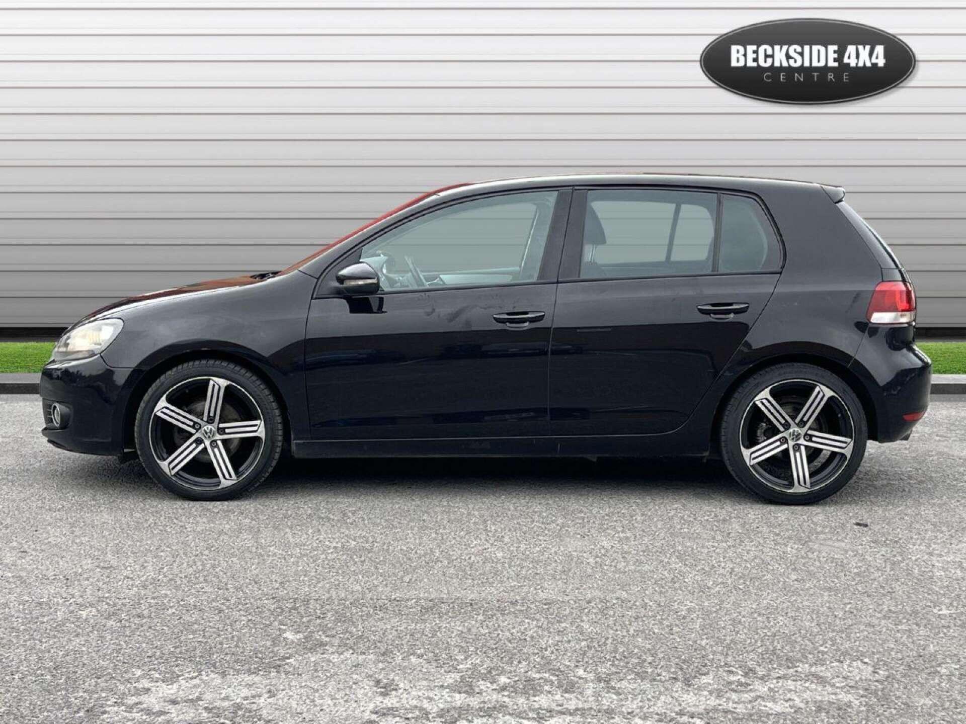 Volkswagen Golf view 5