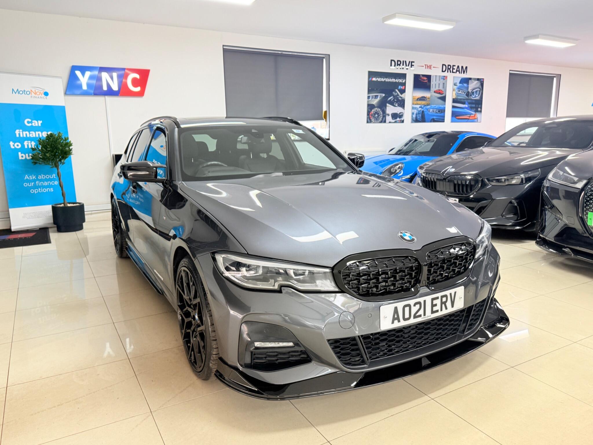 BMW 3 Series view 28