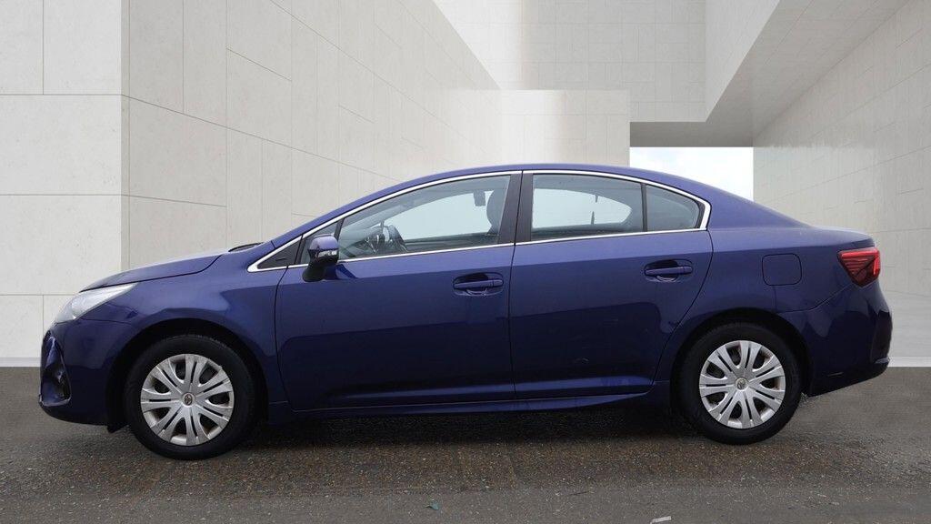 Toyota Avensis view 7