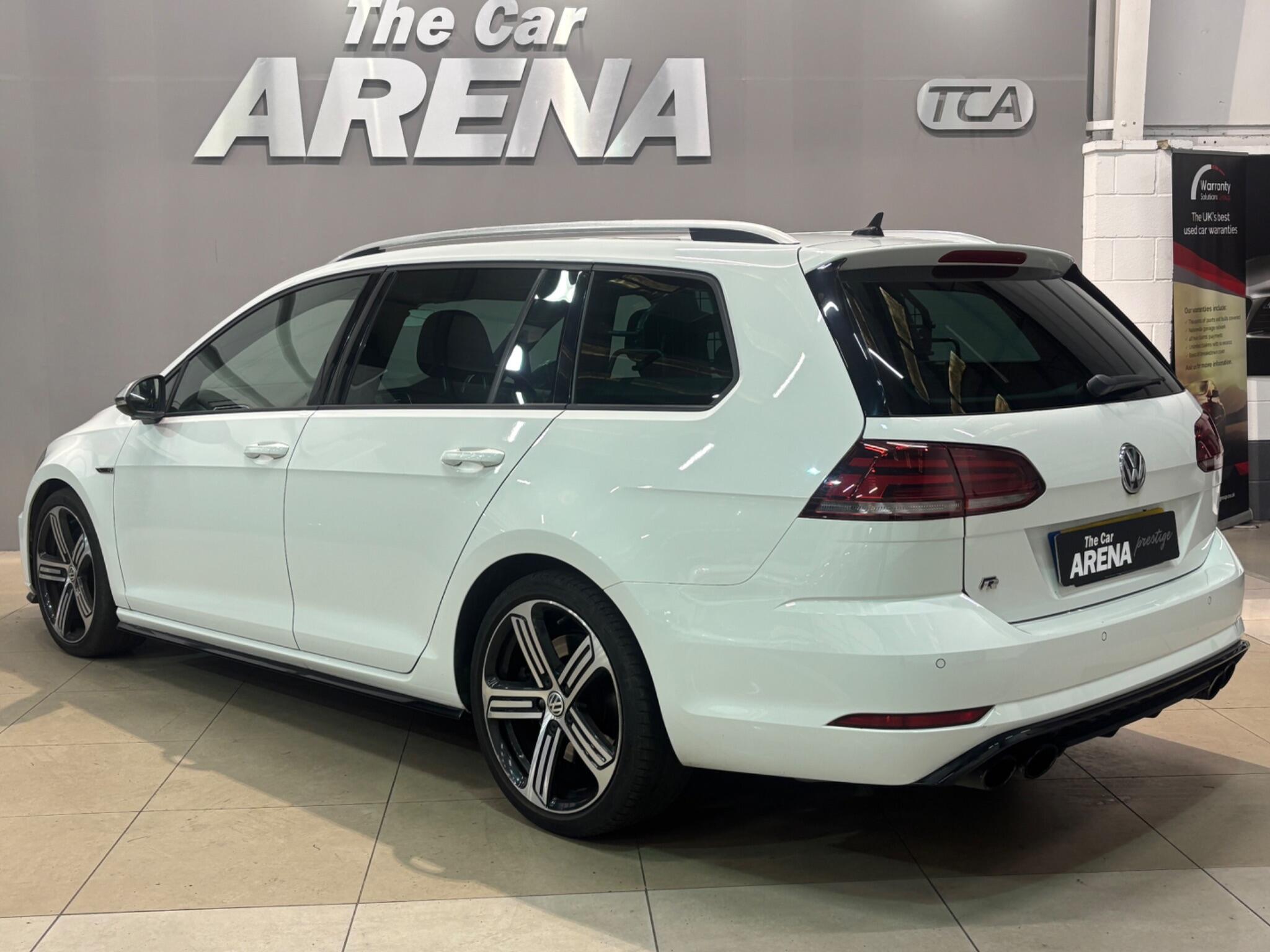 Volkswagen Golf view 19