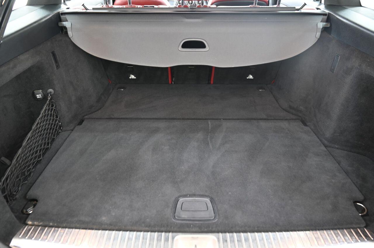 Mercedes-Benz C Class view 8
