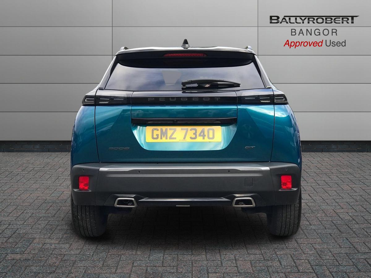 Peugeot 2008 view 11