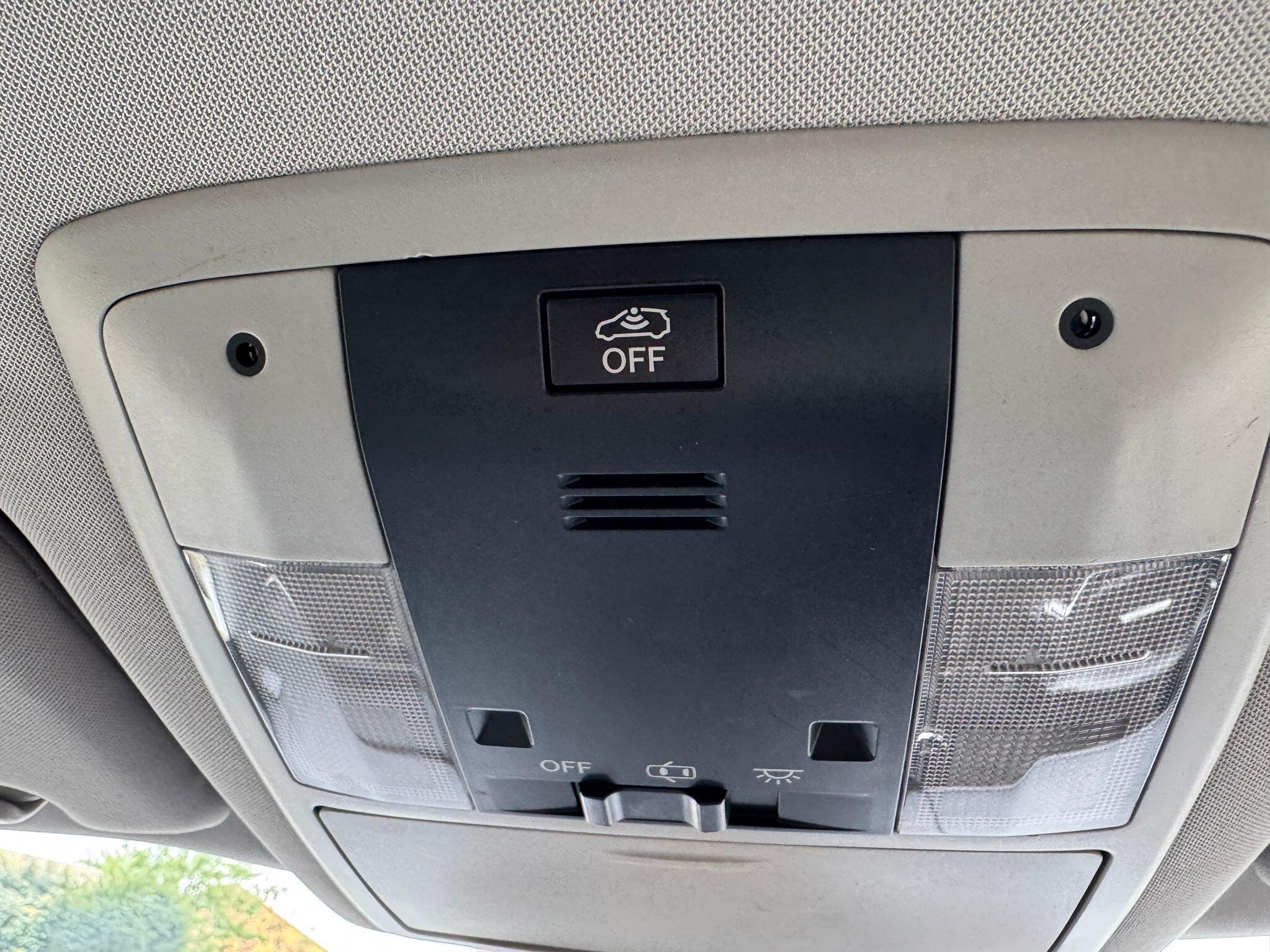 Lexus CT view 25