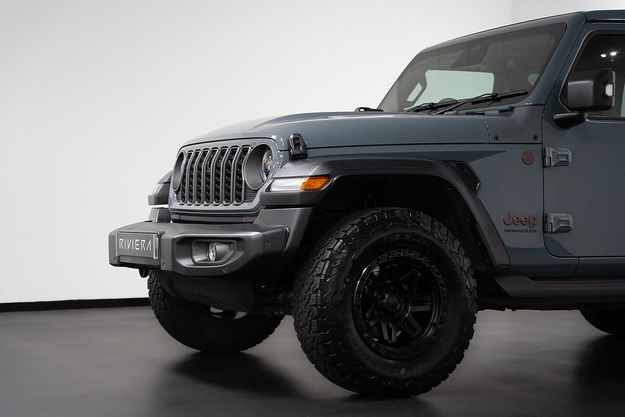 Jeep Wrangler view 31