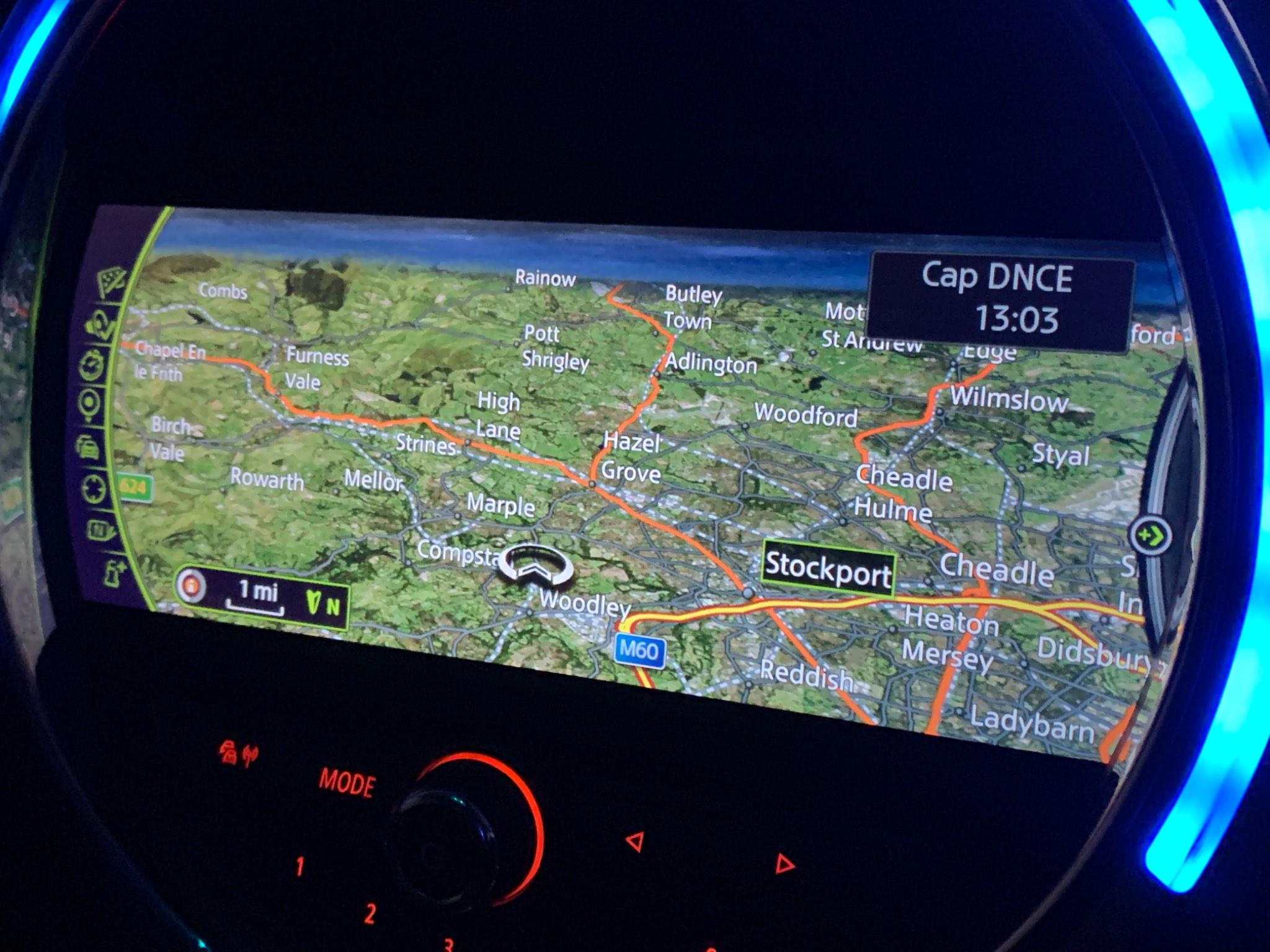 Mini Hatch view 33