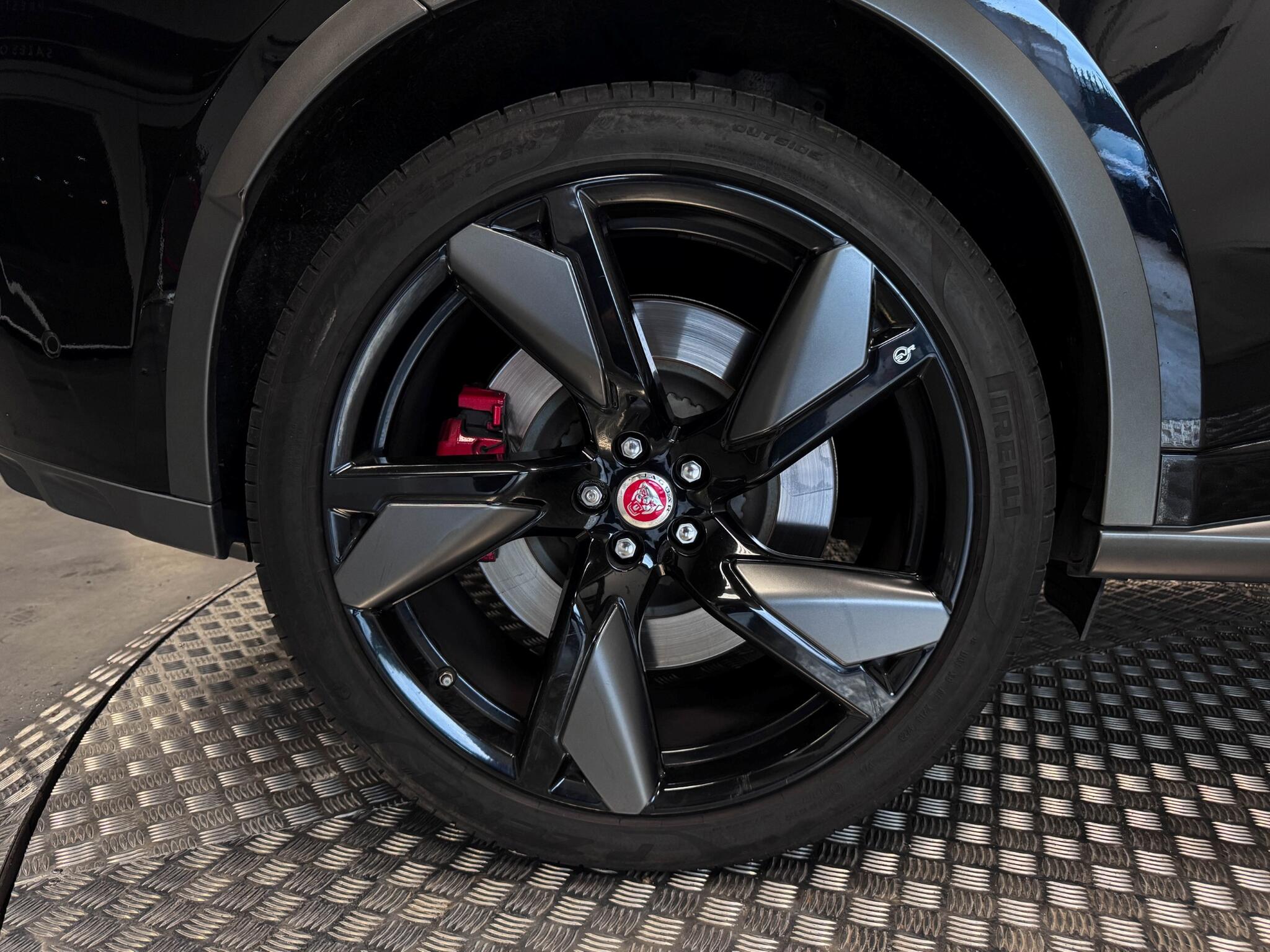 Jaguar F-Pace view 66