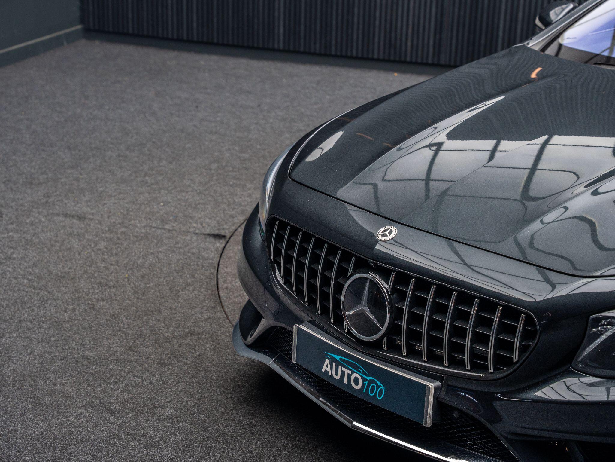 Mercedes-Benz S-Class view 16
