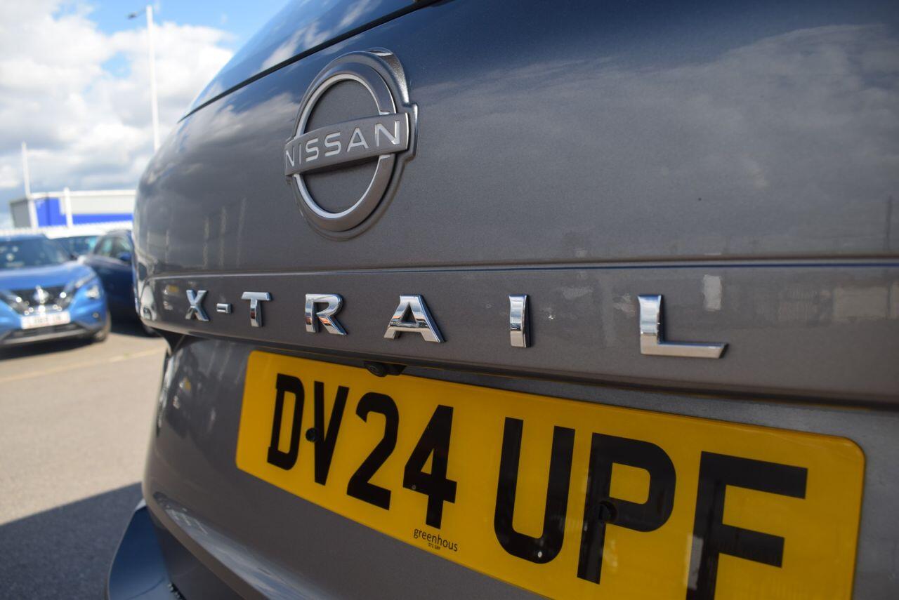 Nissan X-Trail view 16