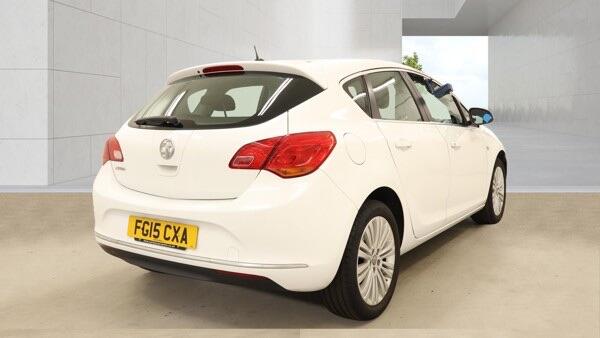 Vauxhall Astra view 2