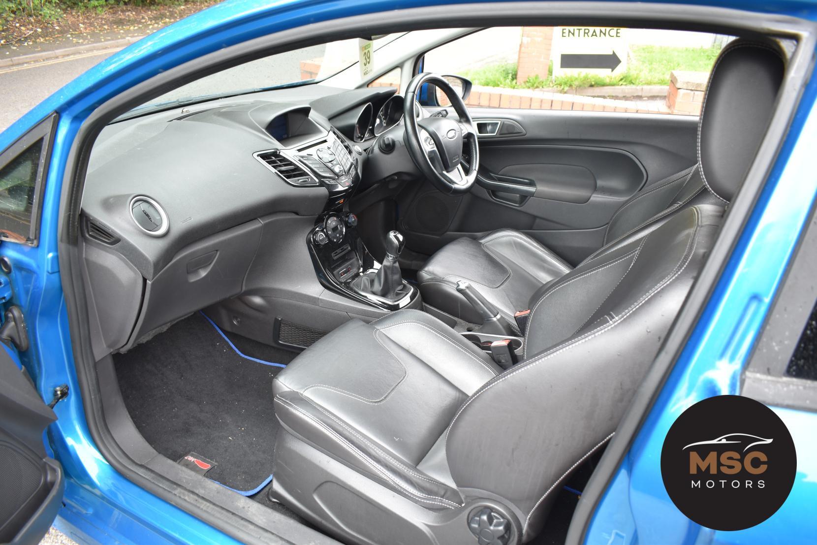 Ford Fiesta view 17