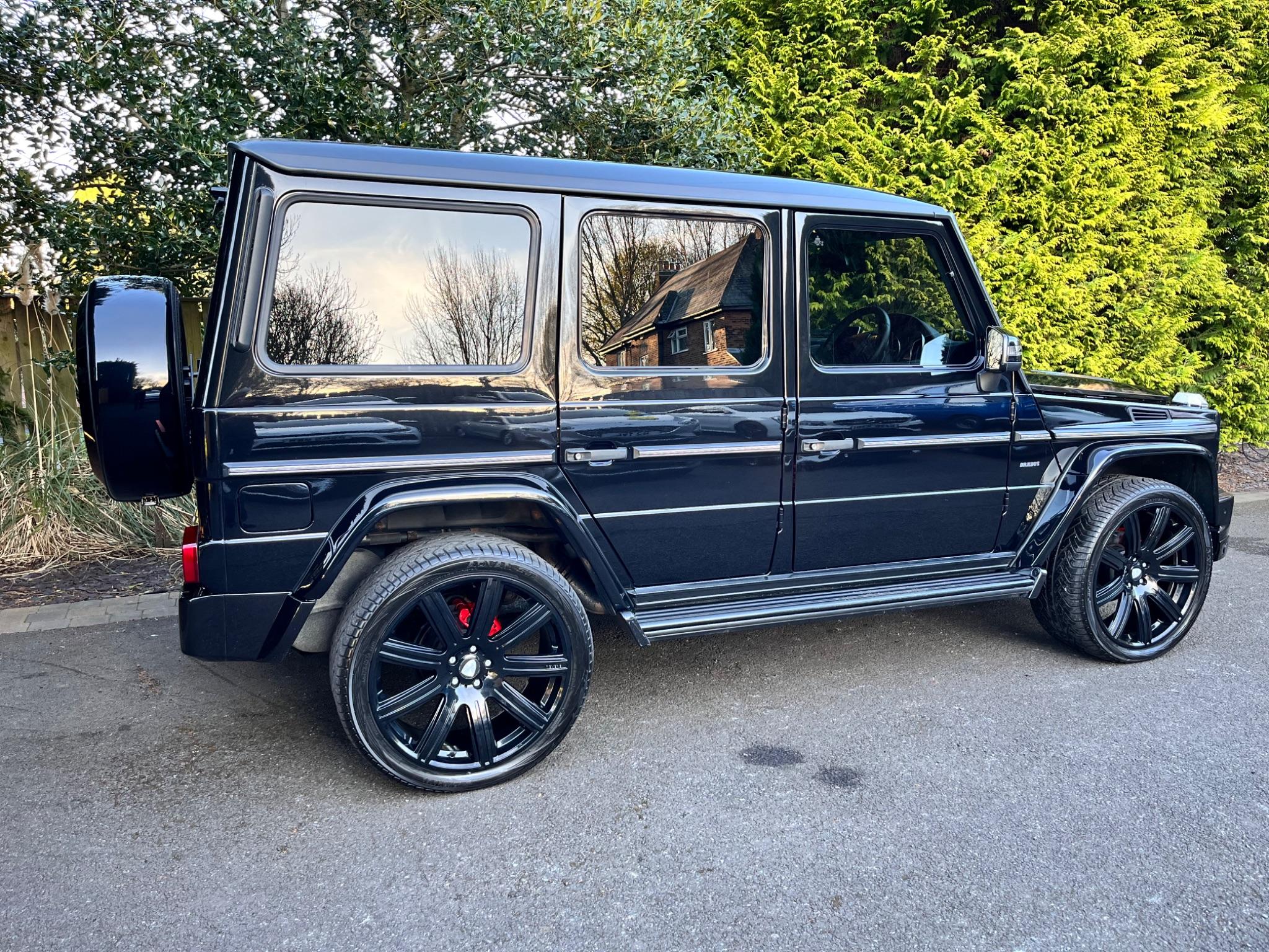 Mercedes-Benz G-Class view 23