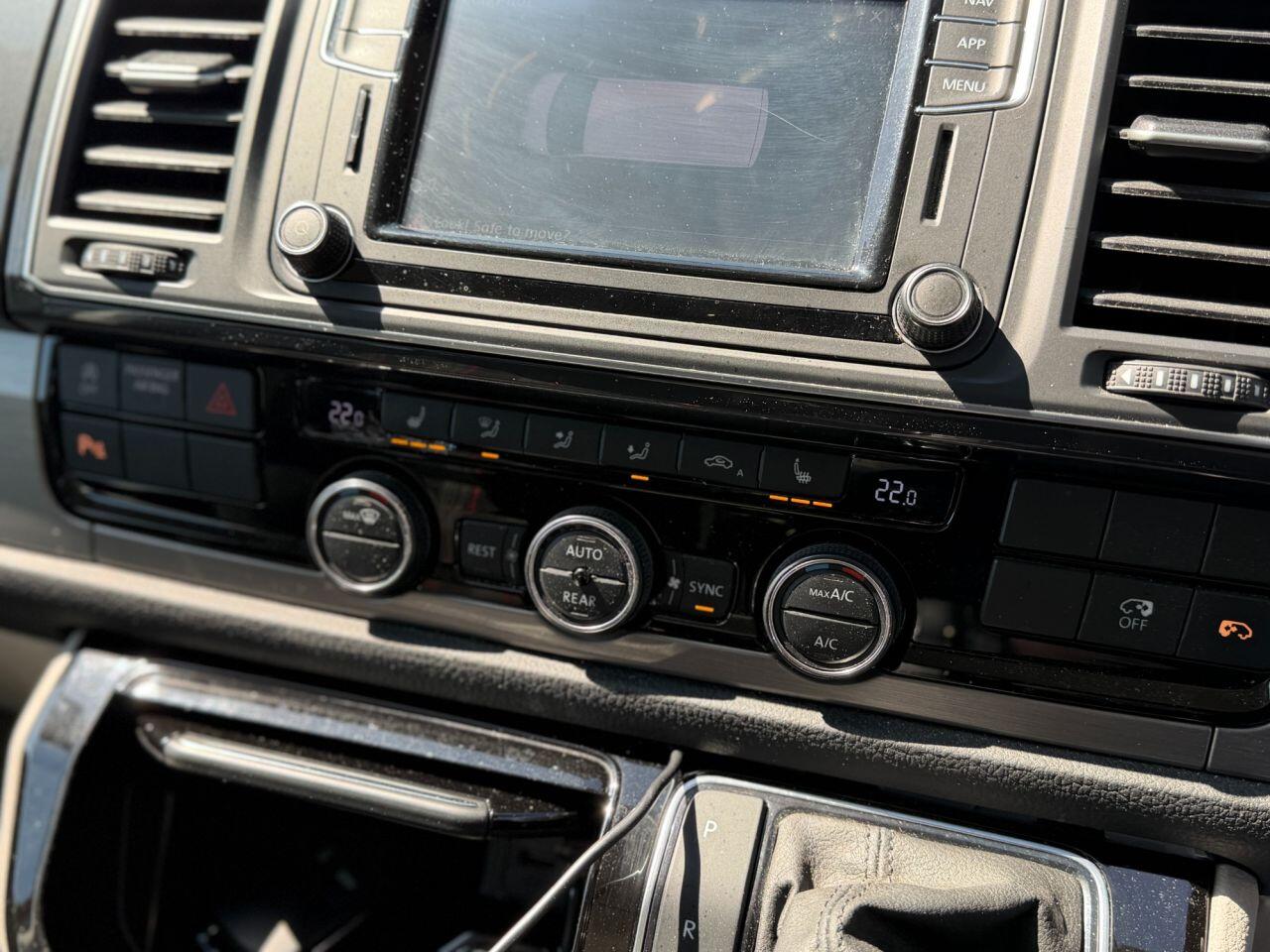 Volkswagen California view 36