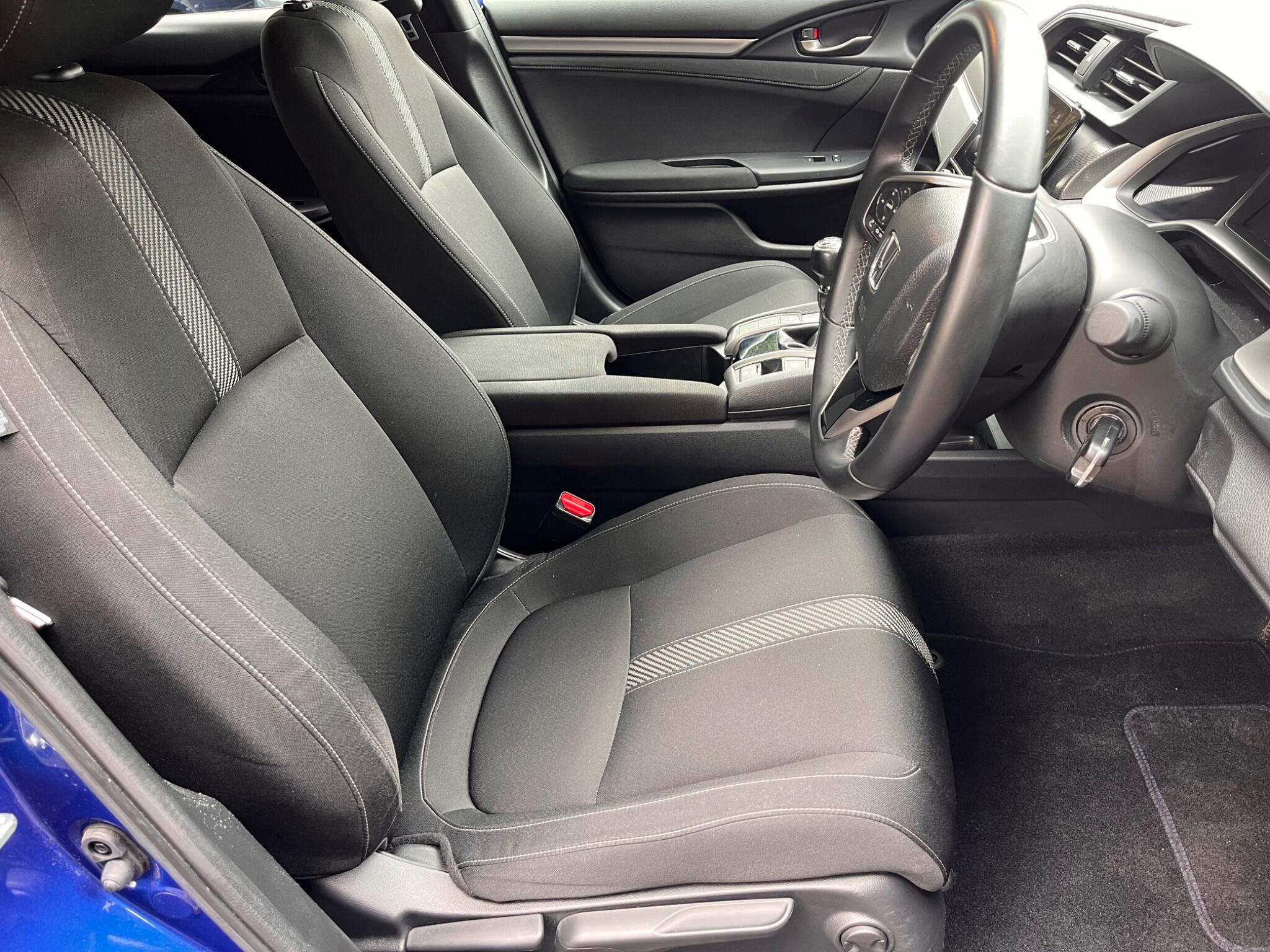 Honda Civic view 25