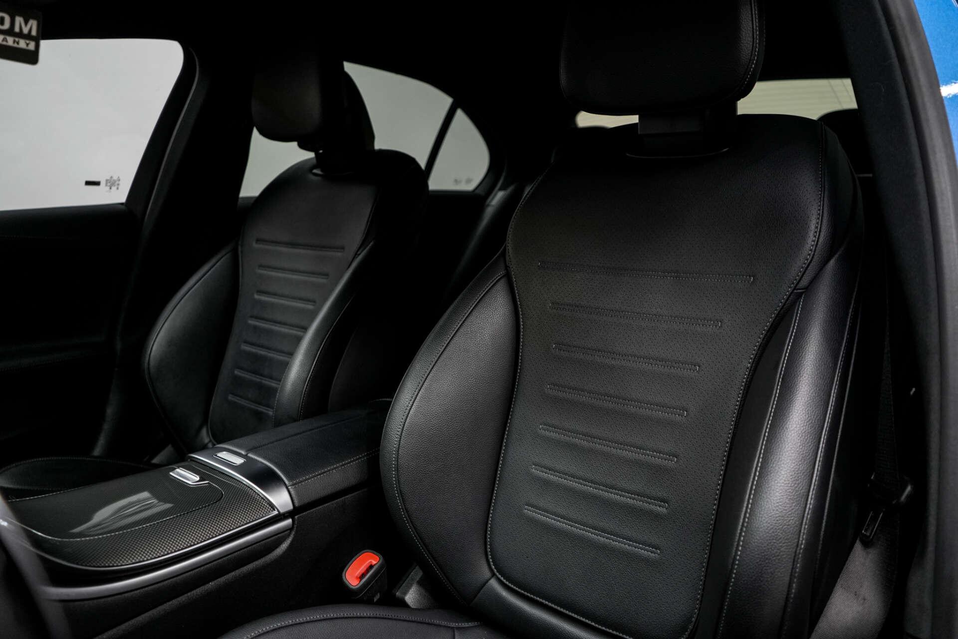 Mercedes-Benz C-Class view 14
