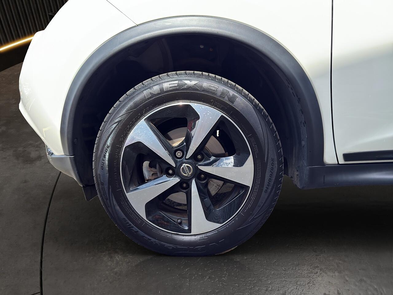 Nissan Juke view 15