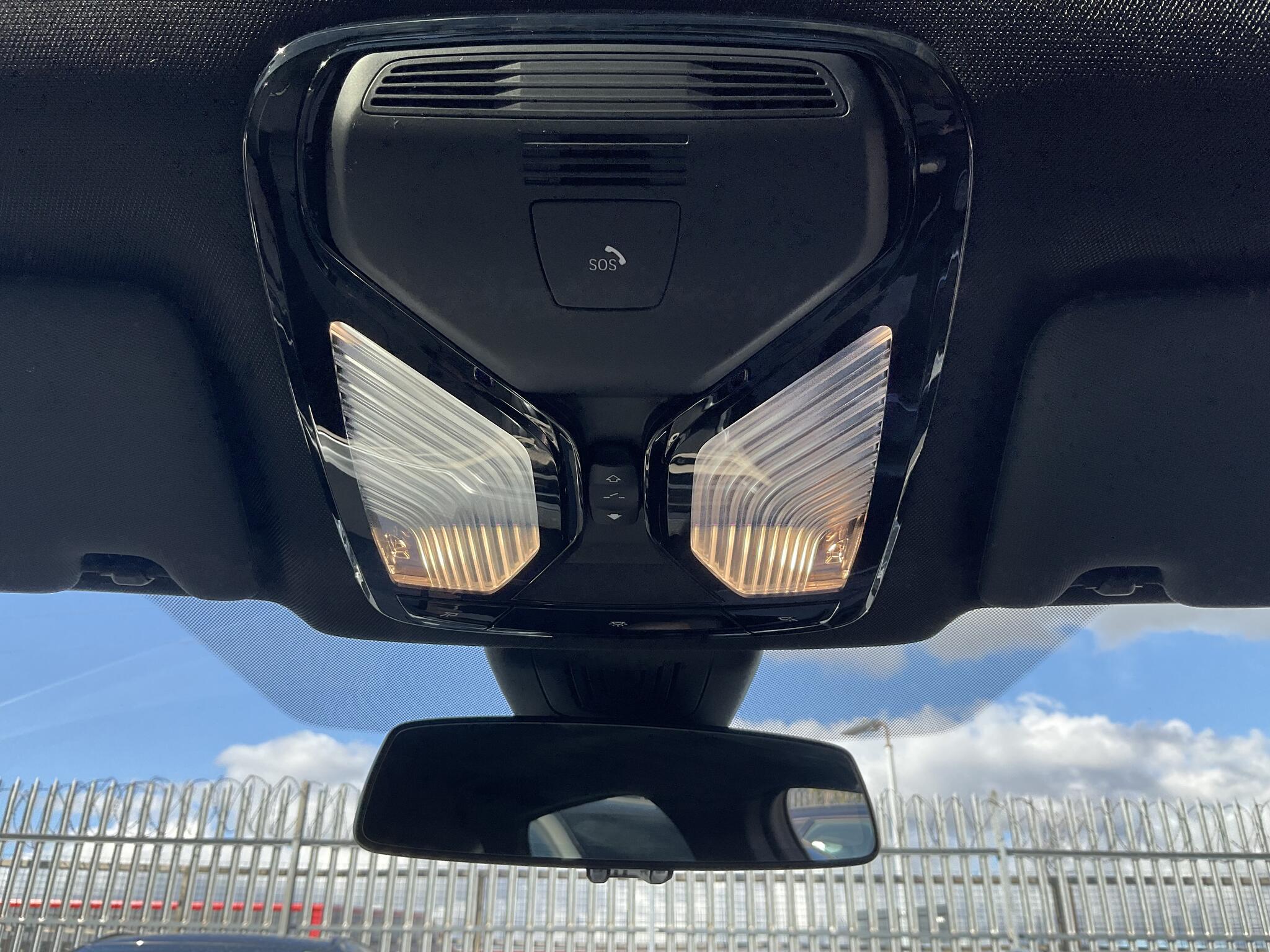 BMW I4 view 34