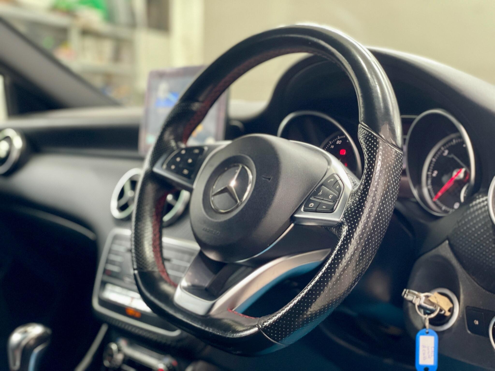 Mercedes-Benz A-Class view 36