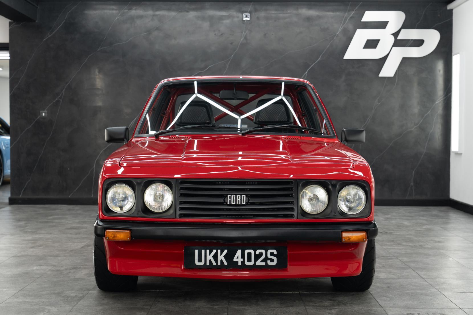 Ford Escort view 17