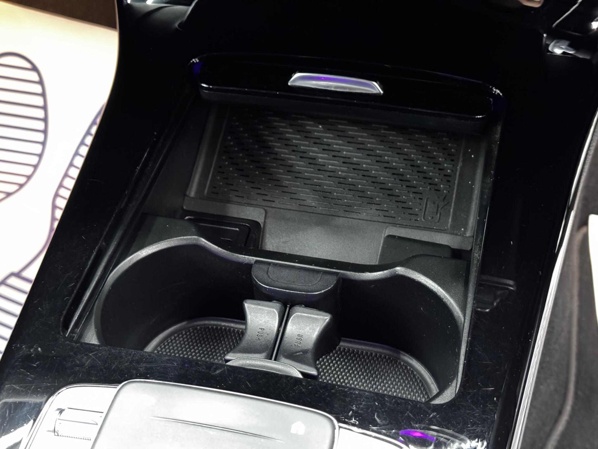 Mercedes-Benz CLA view 28