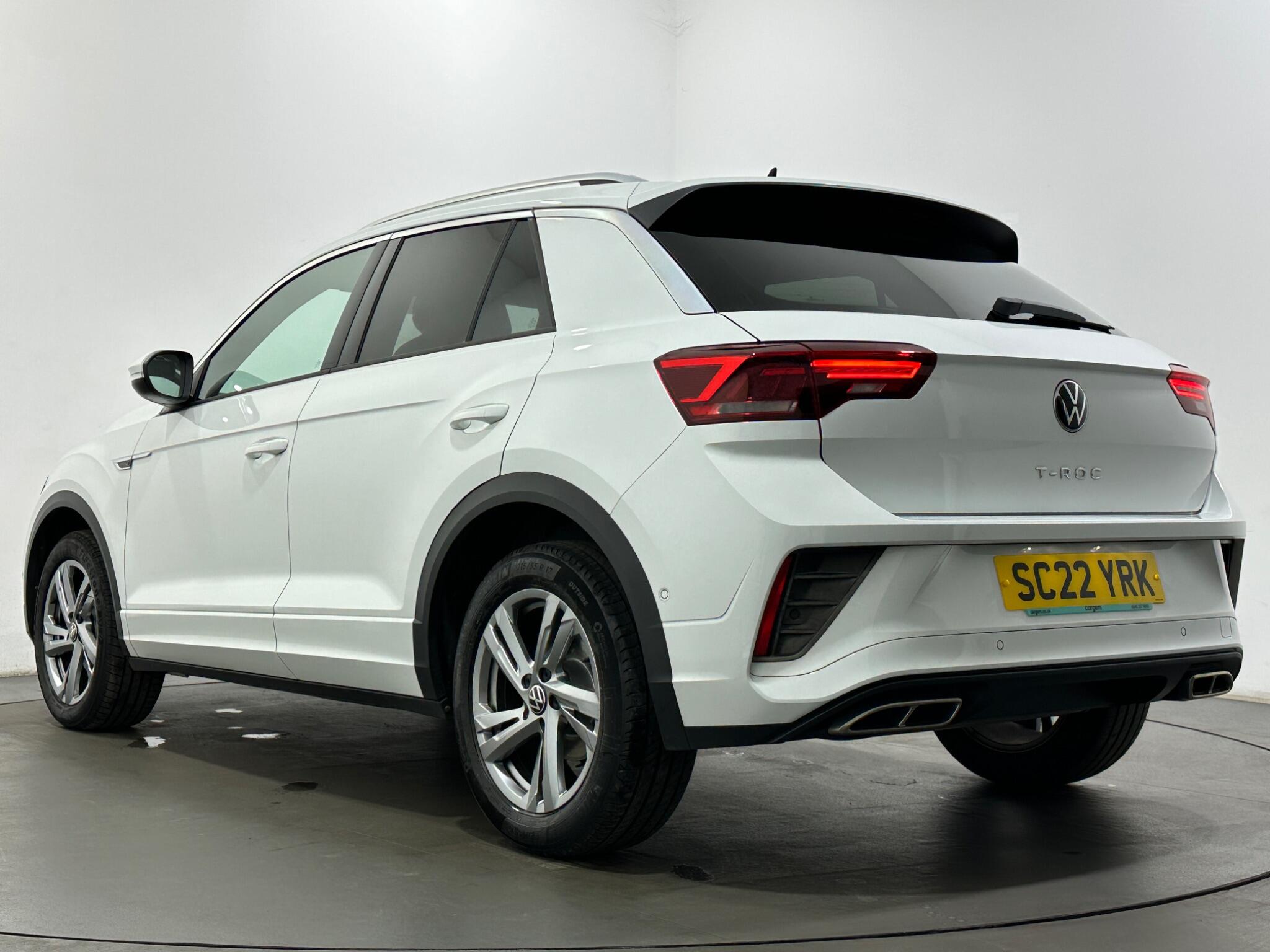 Volkswagen T-Roc view 48