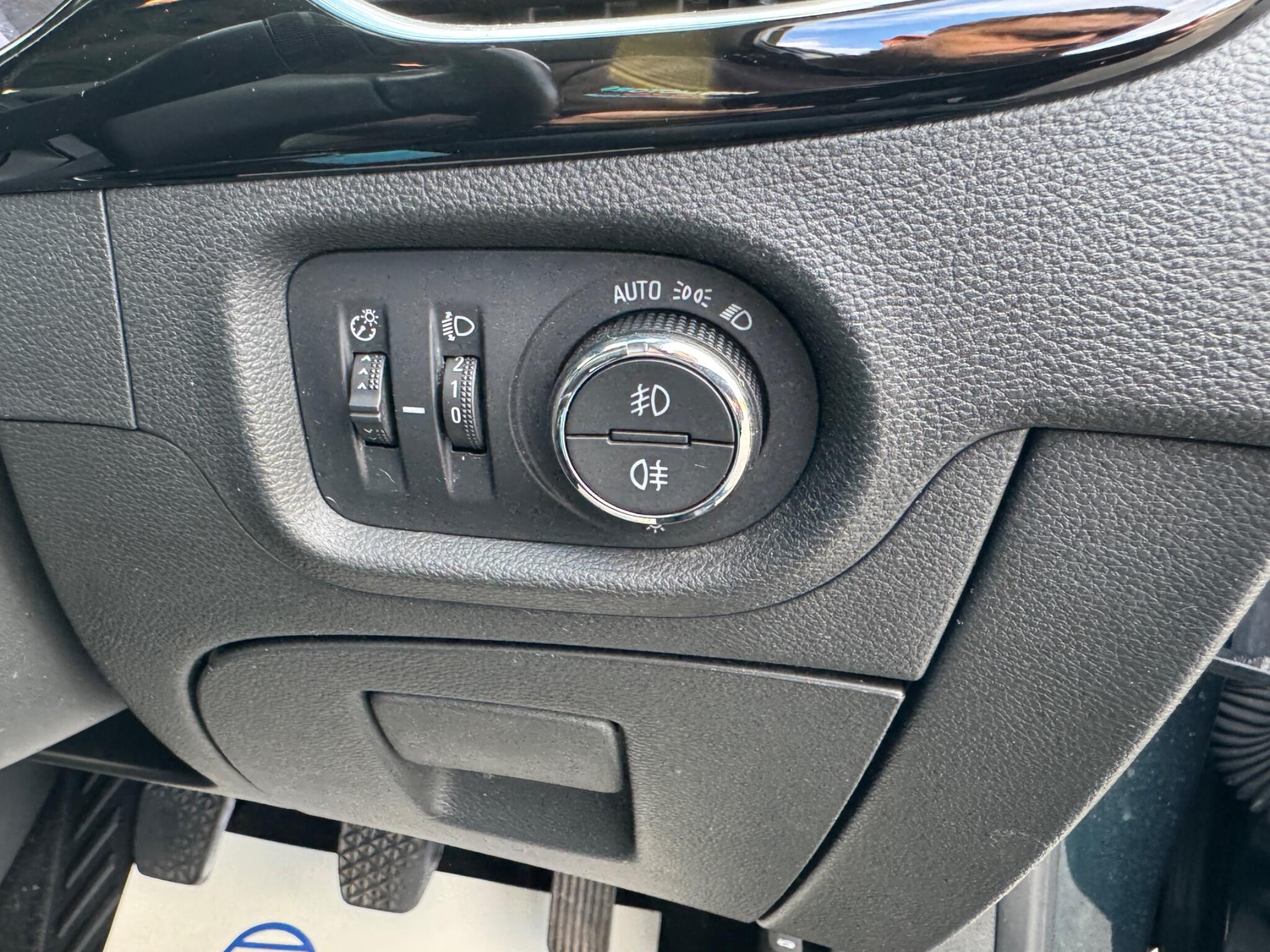 Vauxhall Astra view 39