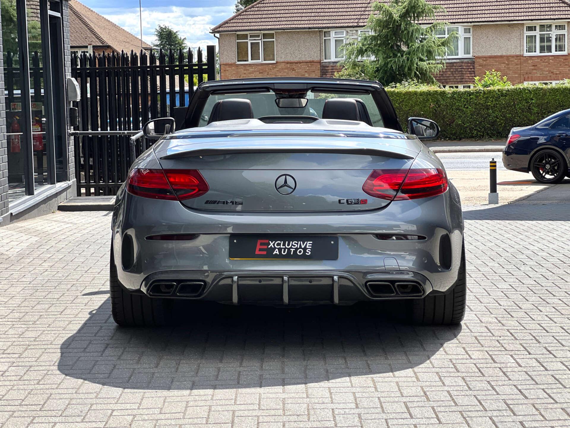 Mercedes-Benz C Class view 33