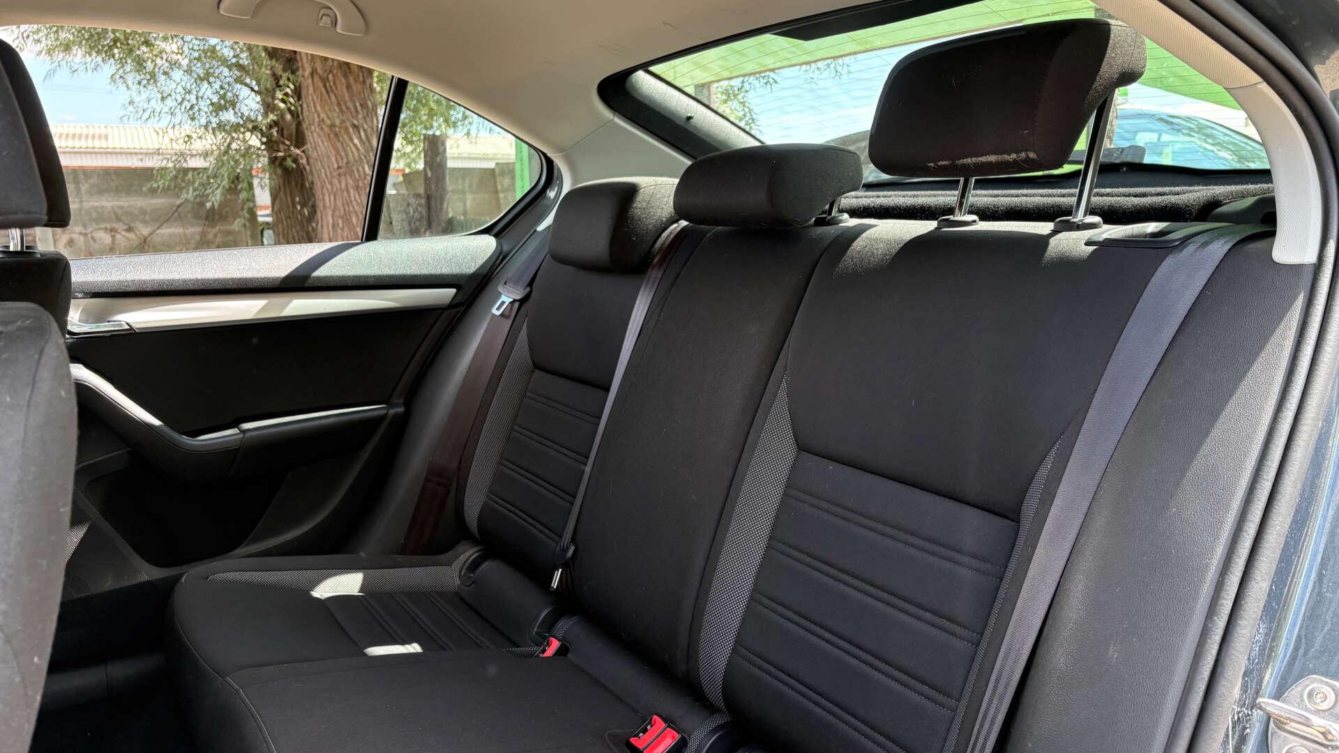 Skoda Octavia view 11