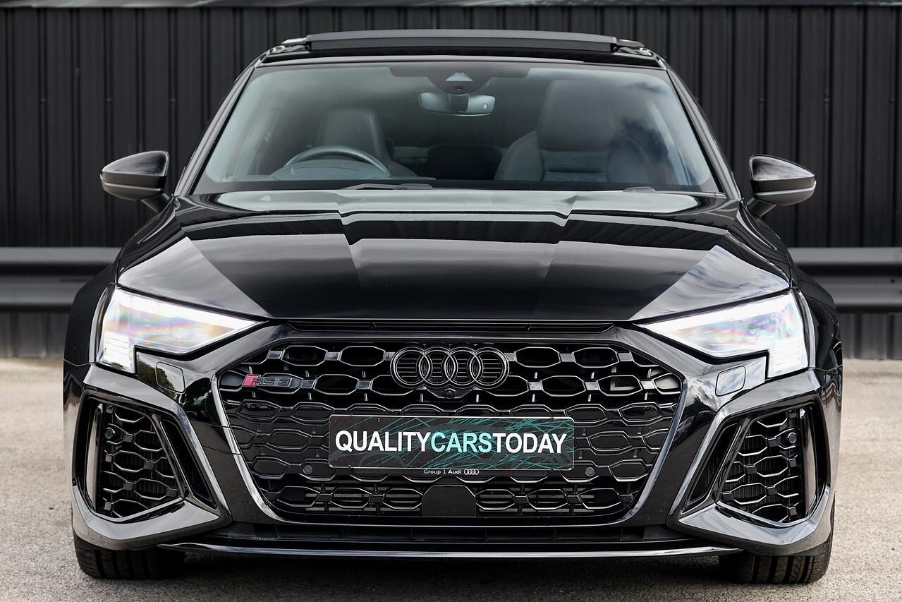 Audi RS3 view 4