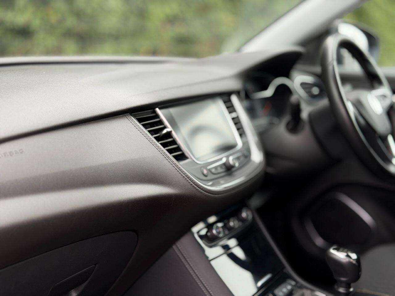 Vauxhall Grandland X view 142