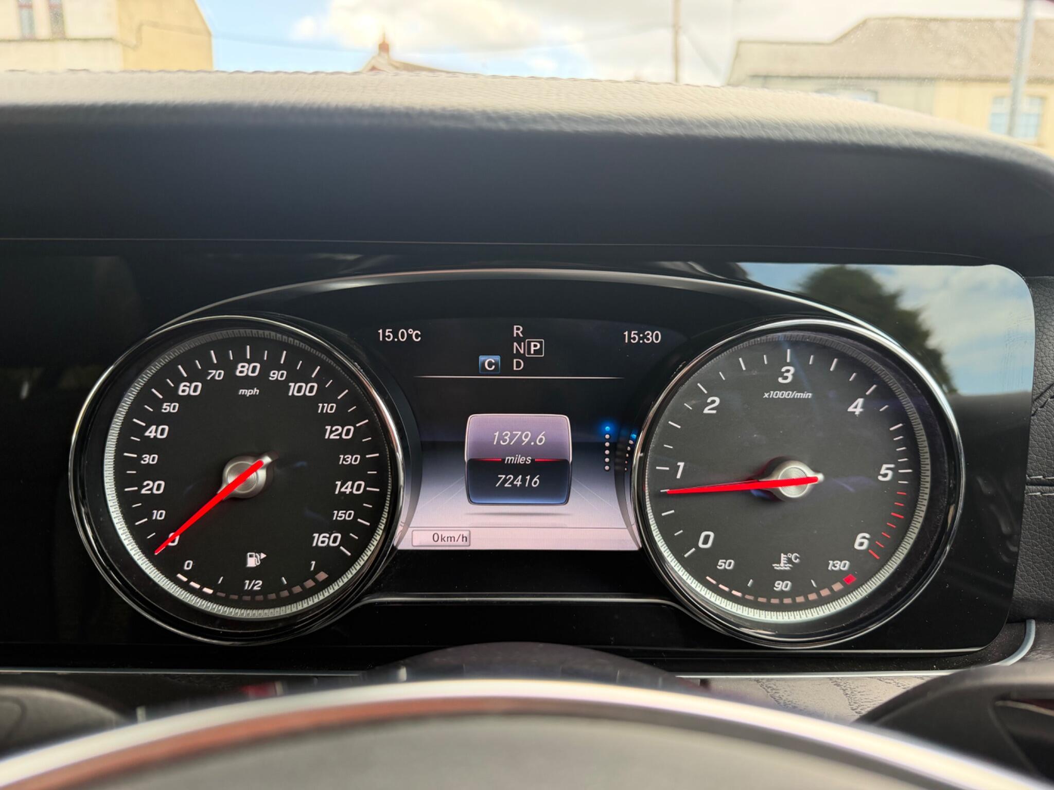 Mercedes-Benz E Class view 20