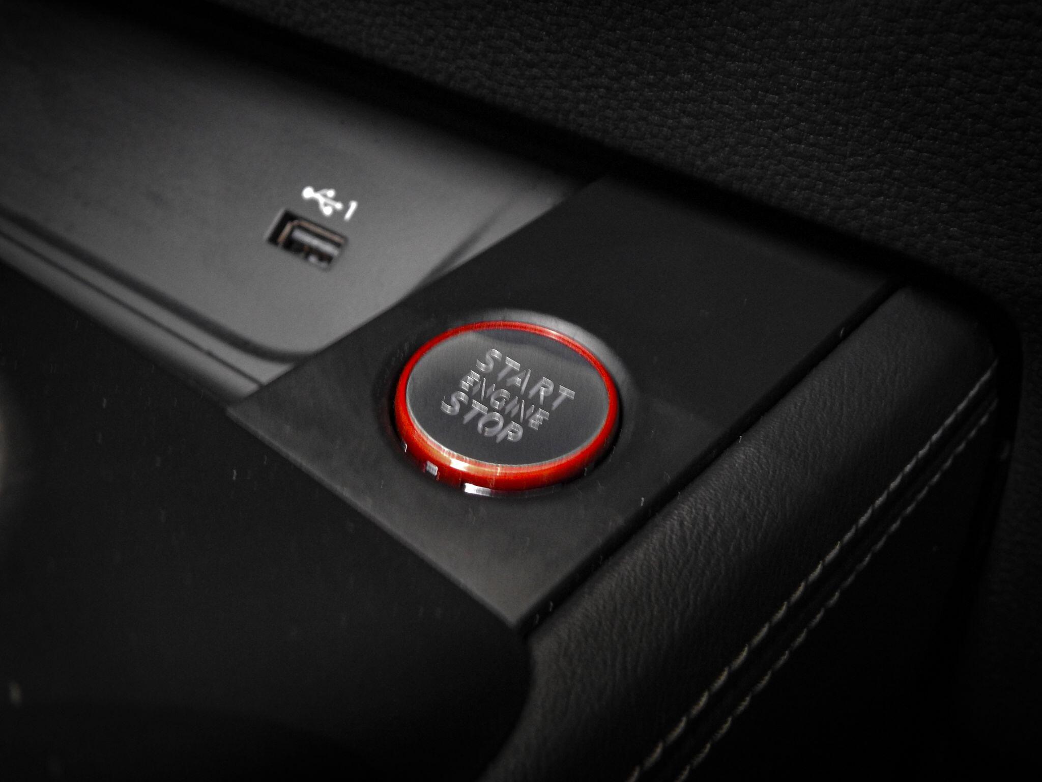 Audi RS5 view 34