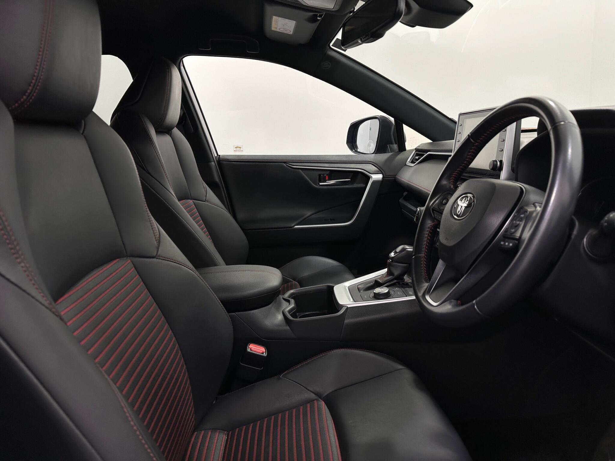 Toyota Rav4 view 31