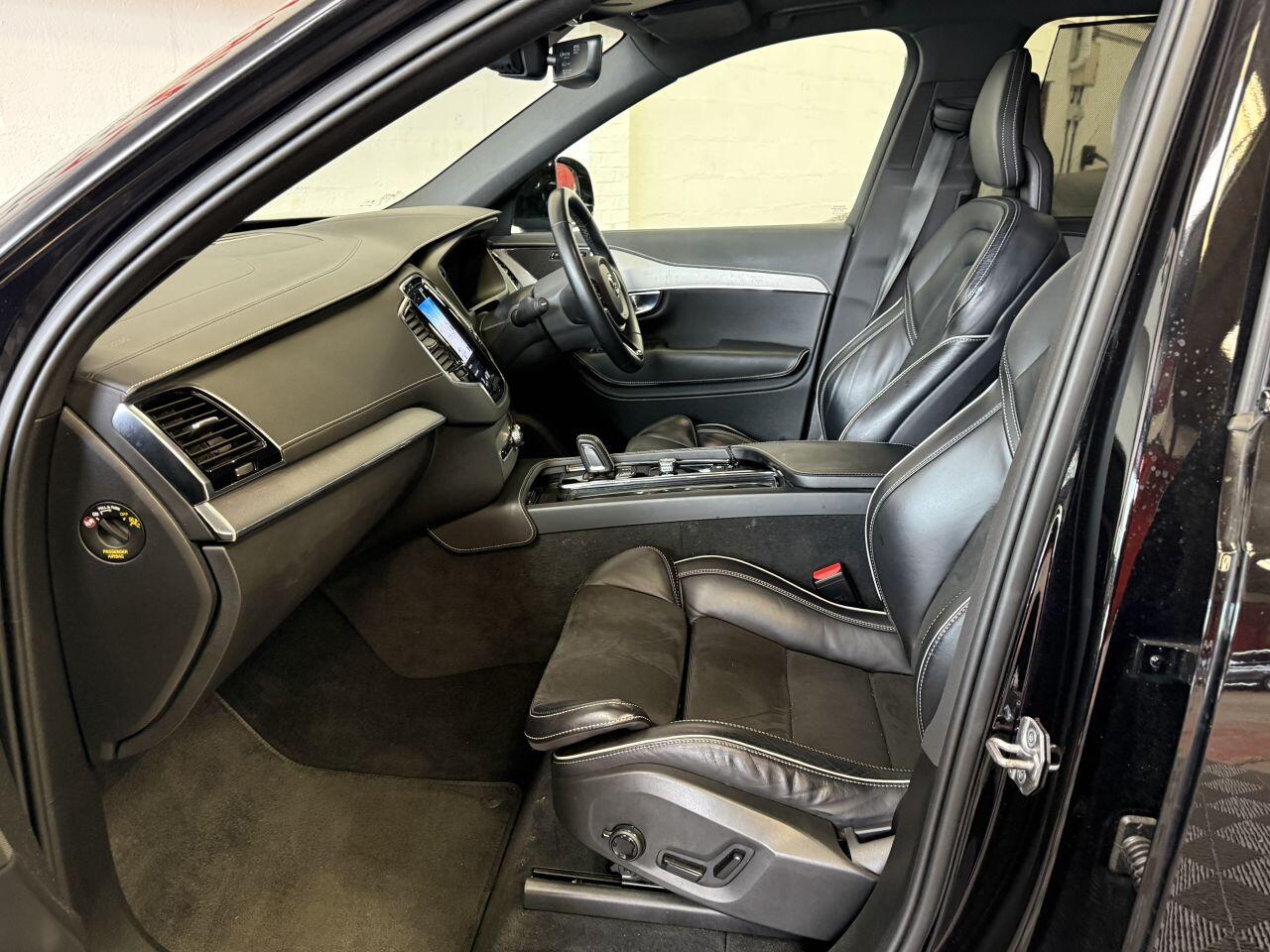 Volvo XC90 view 59